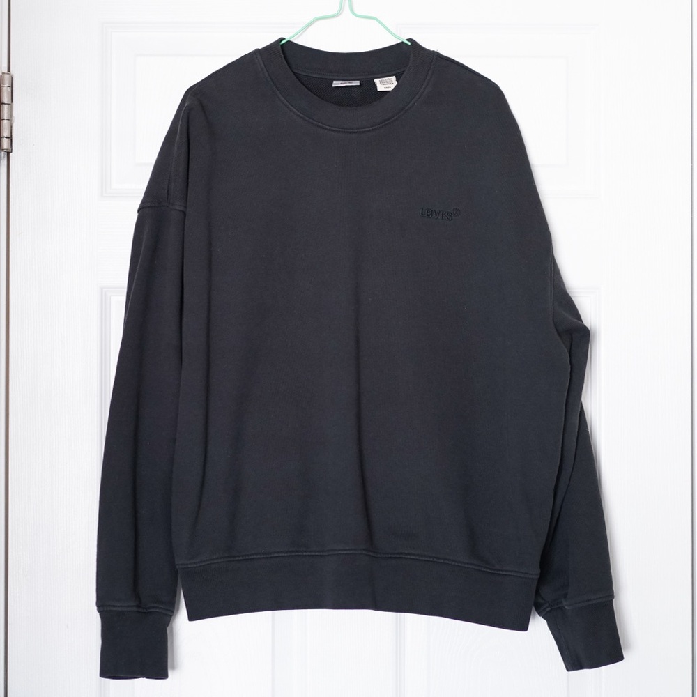 Levi's crewneck sweatshirt women's S